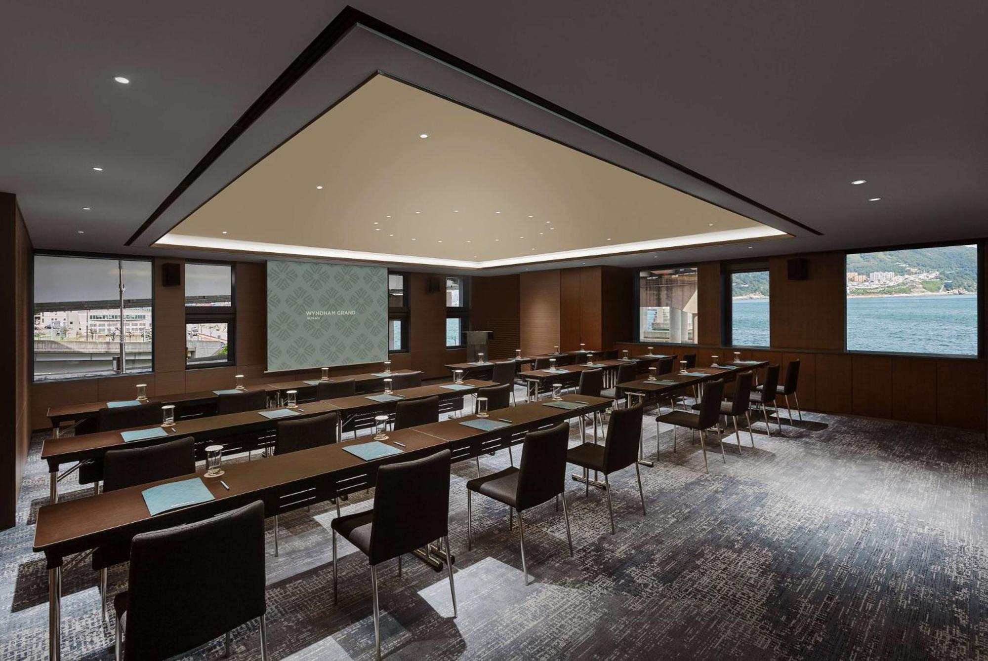 Wyndham Grand Пусан Екстериор снимка