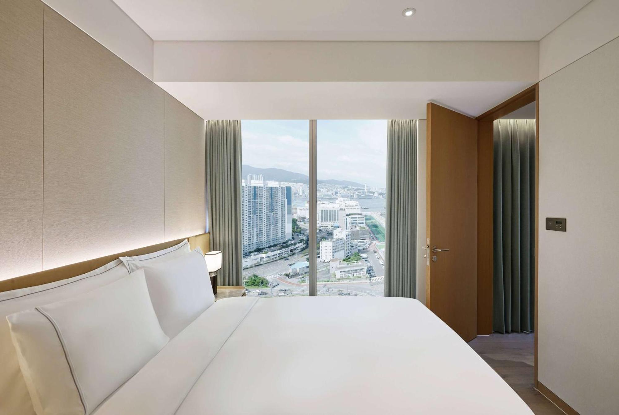 Wyndham Grand Пусан Екстериор снимка