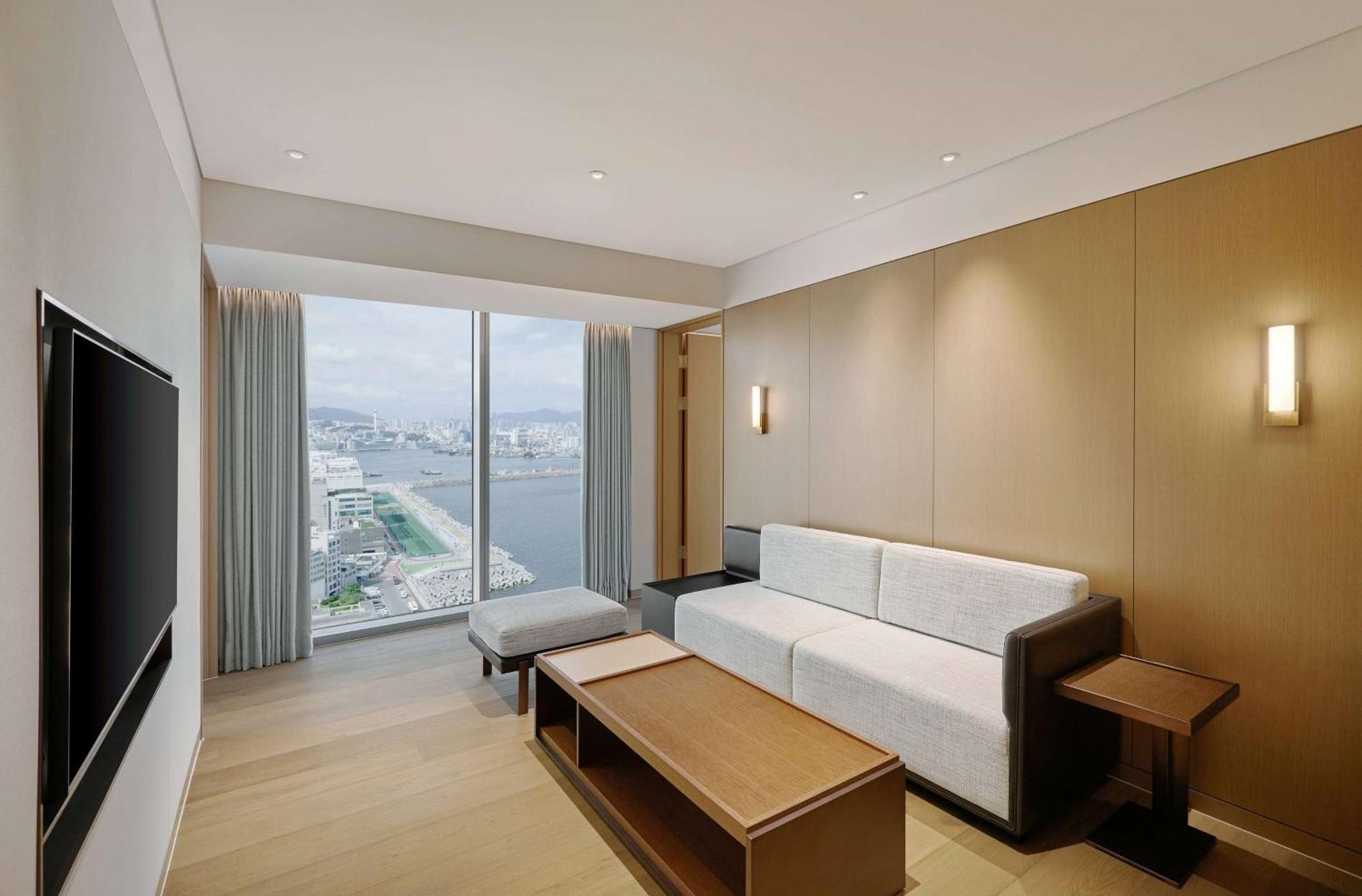 Wyndham Grand Пусан Екстериор снимка